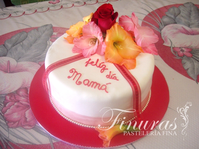 Tortas Cusco Torta Especial para el Día de la Madre